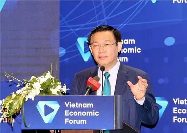 Kích thước to bất thường: Tôm nuôi theo phương pháp tự nhiên sẽ có kích thước không
