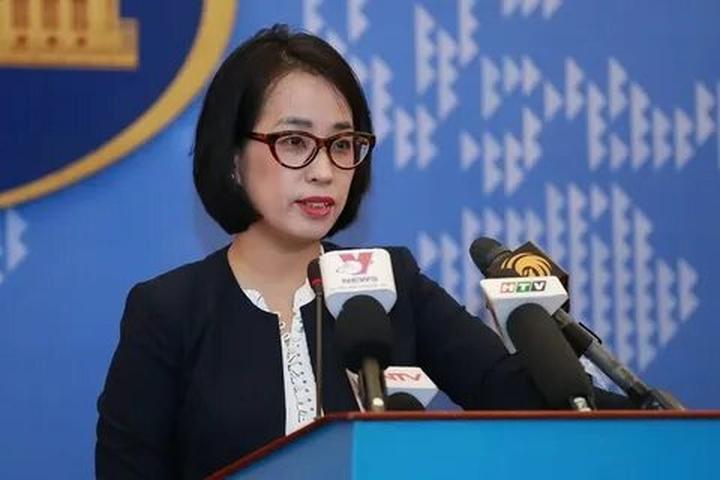 Hotspot Matrix và Dezus - thương hiệu thời trang nhanh của Việt Nam công bố Hoa hậu Hương